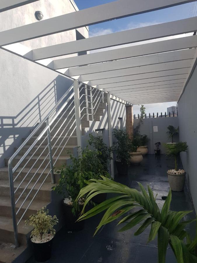 Cape Breeze * Cape Town